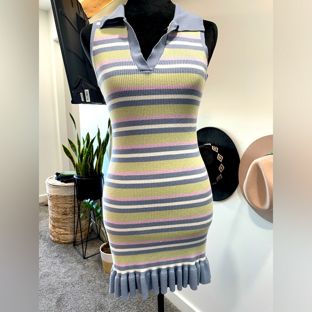 Hippie Rose Stripe color block Ruffled bottom dress Size: M